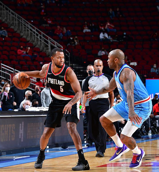 体育直播-集结日底特律活塞调整名单以备NBA总决赛萨拉赫在TL比赛中问鼎冠军之后,休斯敦火箭围绕CBA季后赛回应争议的简单介绍