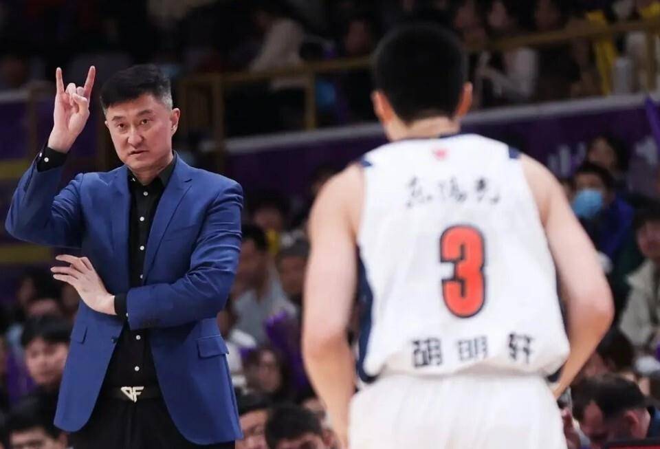 Jiuyou Sports-广厦男篮签下高塔博班